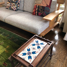 ダイソーの「木製お盆」で簡単ミニテーブル☆