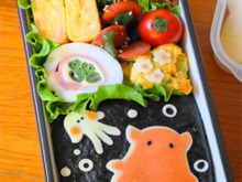 メンダコのお弁当~オレンジ色の薄焼き卵の作り方~