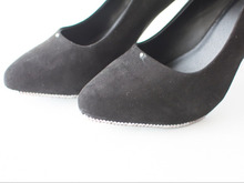 簡単にパンプスをオシャレに変身!!パート1