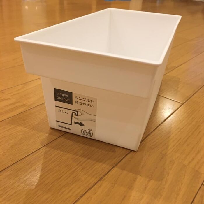 ダイソーでシンプルな取っ手付き収納用品を発見