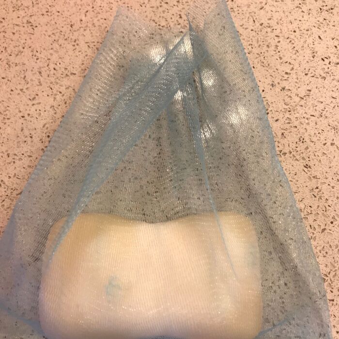 固形石鹸をネットに包むだけ!