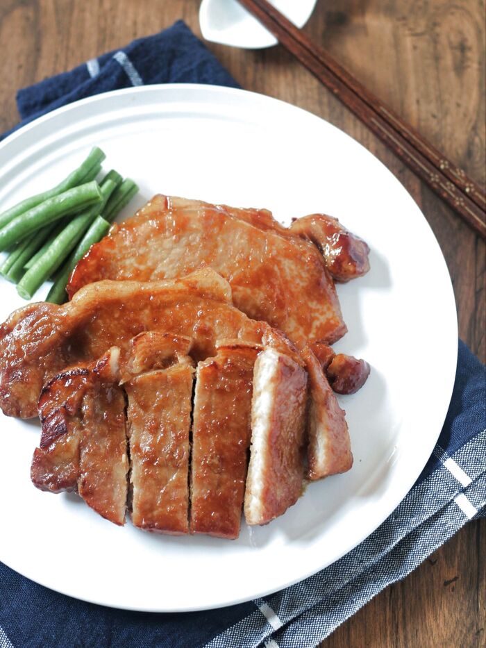 漬けて焼くだけ!豚肉のにんにく味噌漬け【下味冷凍レシピ】