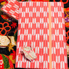 お気に入りの矢絣模様で作りました 栞付き