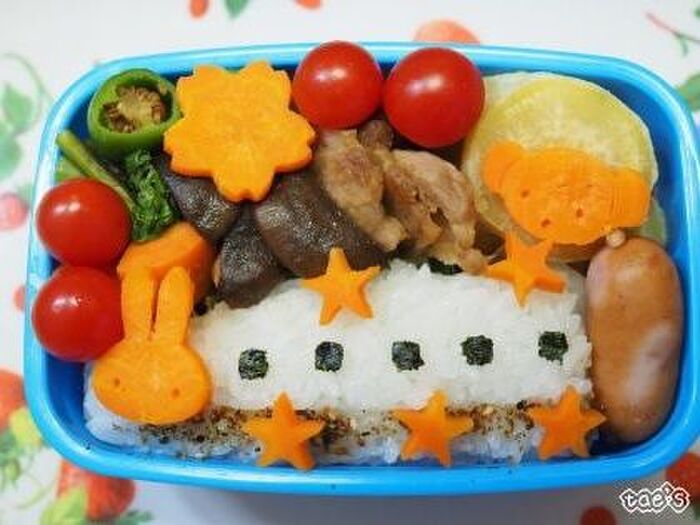 新幹線に乗って〜♪もりもり弁当