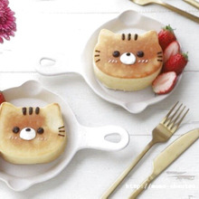 セリアのネコ型厚焼きパンケーキ型で*HM使用ひと手間でお店みたいにフワフワパンケーキ♡動画レシピあり