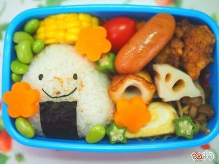 野菜盛りだくさん おにぎりさん弁当