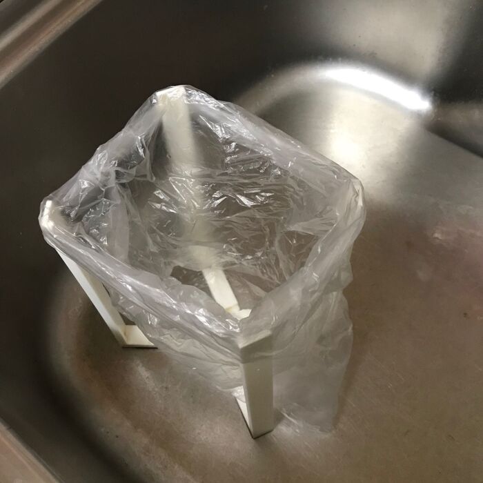 ダイソーグッズ1つで!楽でエコな生ごみコーナー