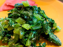 下茹で不要♪5分で完成!大根葉のさっと炒め牡蠣だし醤油ごま味