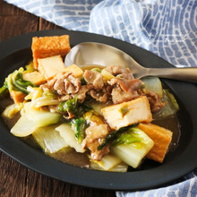 白菜と厚揚げ、豚肉の生姜とろみ餡。