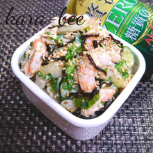 簡単おつまみ♪丸ごとセロリと海老の塩こんぶツナマヨサラダ