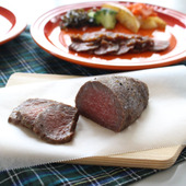 うまみ凝縮!!昆布締めローストビーフ