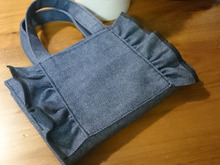 デニムのはぎれで☆フリルバッグ風ブックカバー☆