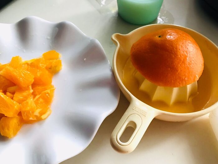 オレンジの下ごしらえ(オレンジコンポートを作ります)