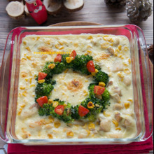 コーンと鶏肉のグラタン いつものグラタンをクリスマス仕様に♪