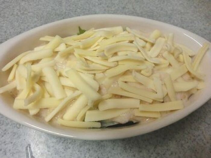 4.チーズをのせて焼く