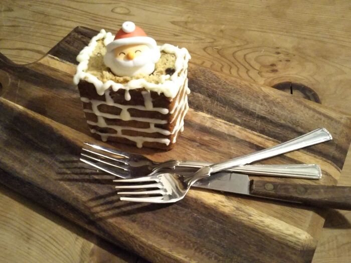 ♡煙突サンタ♡しっとり香ばしいアーモンド&ドライフルーツパウンドケーキ+100均の2商品で…