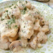 簡単ホワイトソース要らず☆ 鶏むねとマッシュルームの粒マスクリーム煮