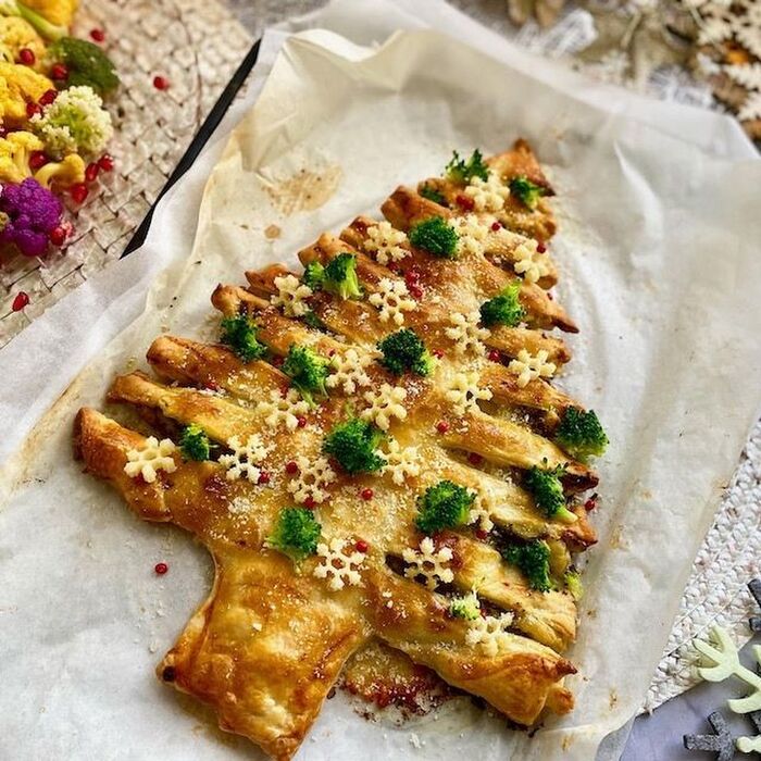 冷凍パイシートで作るクリスマスツリーパイ