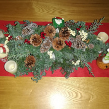 ダイソーの長いお皿とオアシスで、アドベントカレンダー