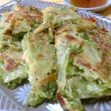 シャキシャキ美味しい♪ レタスのチーズチヂミ