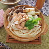 ちょい足ししても、そのままでもおいしい!ひとり鍋うどん「ツナ缶のねぎま鍋風うどん」