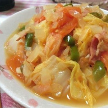 大量消費に☆ 白菜とトマトとベーコンのうまうま蒸し煮