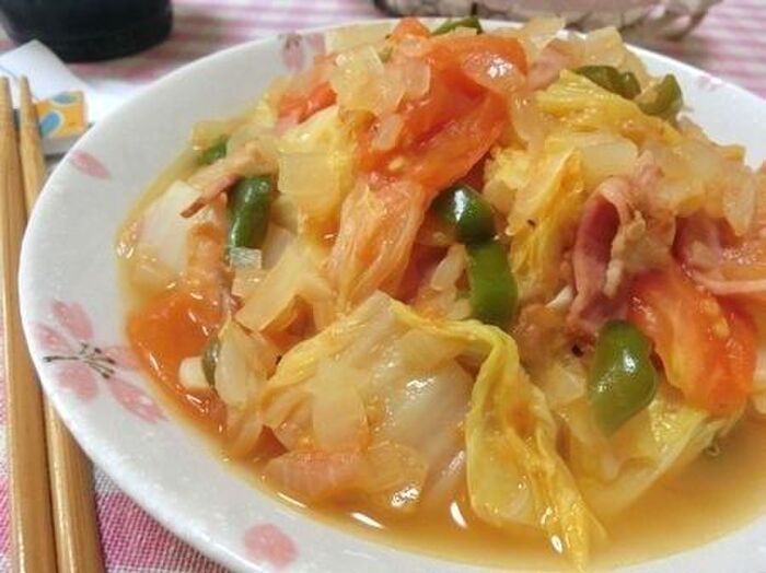 大量消費に☆ 白菜とトマトとベーコンのうまうま蒸し煮