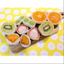 フルーツがみずみずしい!流行りのフルーツ大福