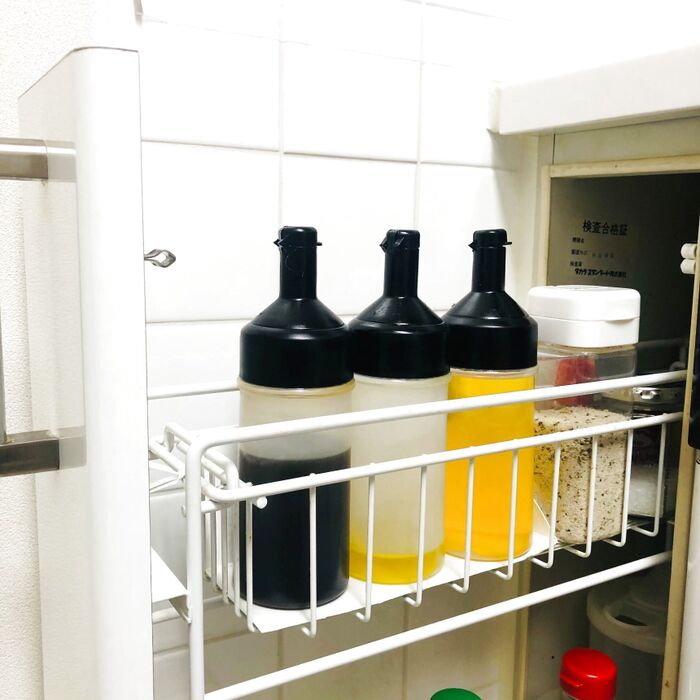 コンロ横収納の汚れが気になる方必見!牛乳パックの底力は三角?