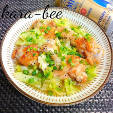 アレで簡単めちゃウマ♪手羽元とキャベツのほっこり煮込み