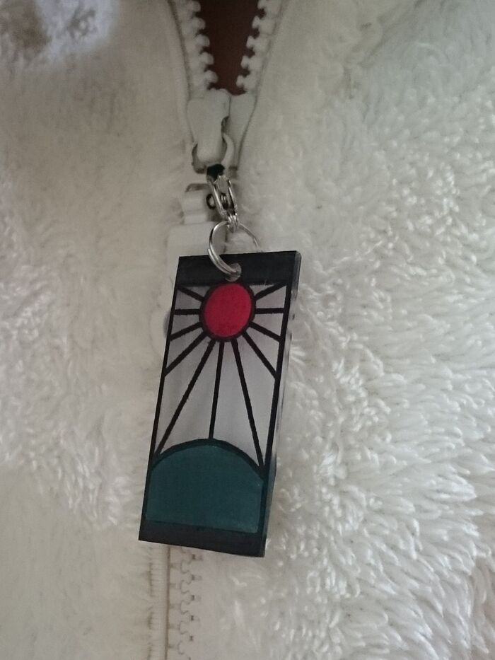 チャックチャームとしても使えます☆