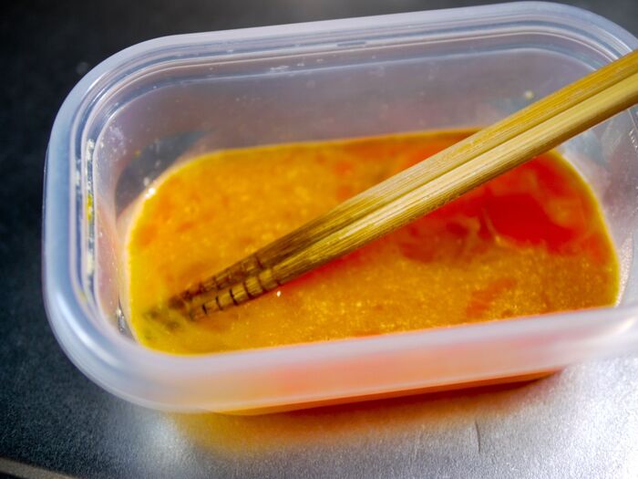 中心の味付けは卵に