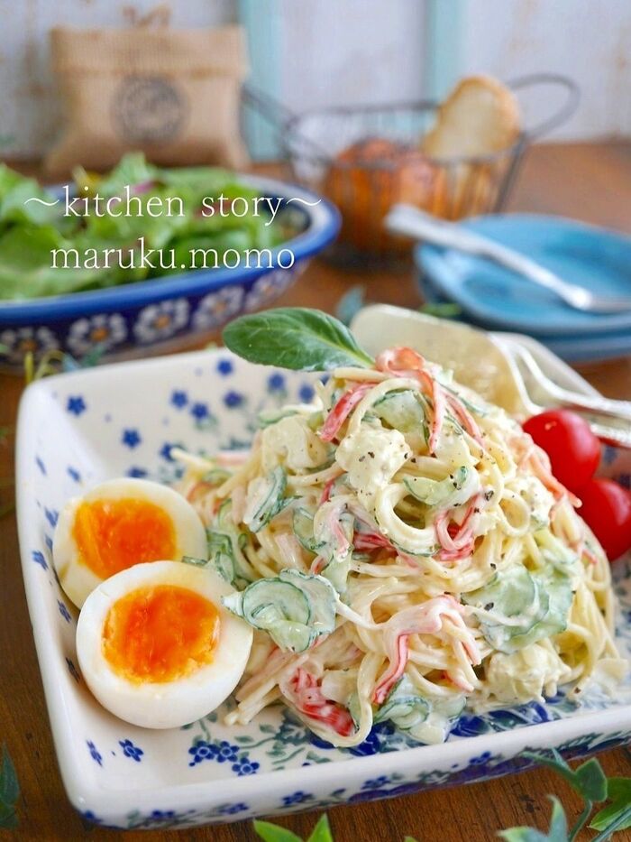 レモン果汁が隠し味!デリ風★カニカマとクリームチーズのスパゲッティサラダ