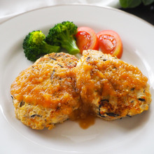 ふわっふわ♪鶏ひき肉と豆腐のみぞれあんかけハンバーグ