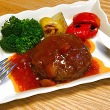 ふわふわ・とろーん!すりおろしにんじんたっぷり!チーズinハンバーグ