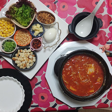 土鍋で作る麻辣トマトリゾット、9種の薬味で味変ᗰØ₵Ⱨ𝕚 Ƥ₳₱𝔸 style