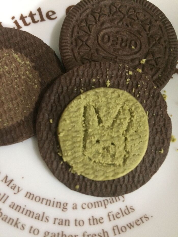 クリスピーなオレオを楽しく食べる