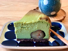 栗の渋皮煮入り抹茶チーズケーキ