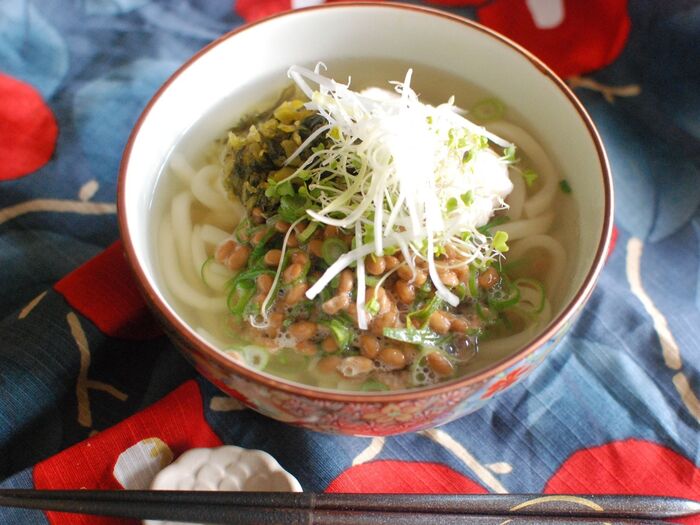 超簡単お昼ごはん☆納豆とろろ高菜漬けうどん