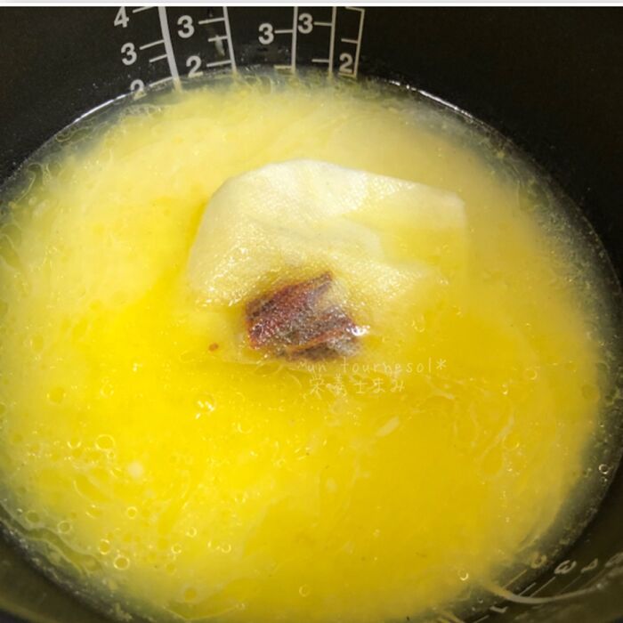 ⑤炊飯器にセット