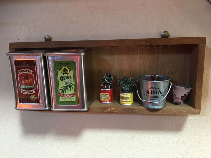 セリアの木箱に入れてもいい感じ🎶