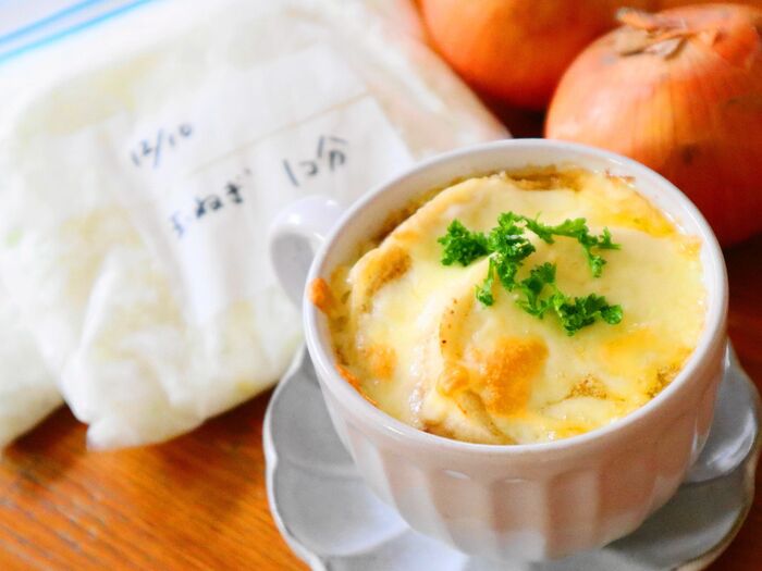 超便利!【冷凍玉ねぎ】の使いやすい保存法