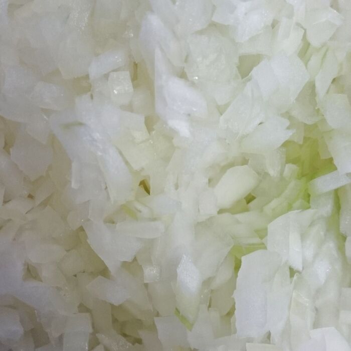 新しい玉ねぎのみじん切り☆涙もでない切り方