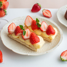 いちごカスタードパイ。レンジのカスタード&冷凍パイシートで簡単!