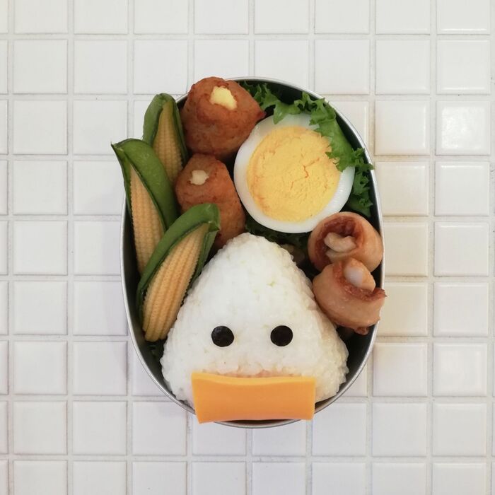 ⑤パーツを乗せます。