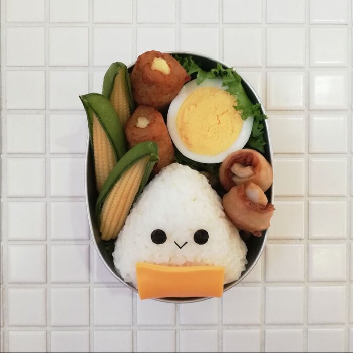 ⑥パーツを乗せます。