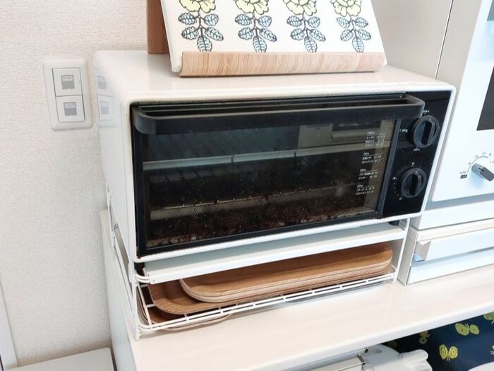 木製トレーの収納にはトースターラックがピッタリでした♡
