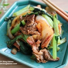 ご飯にもお酒にも合う♡【レシピ】ターサイと牛肉のキムチ炒め