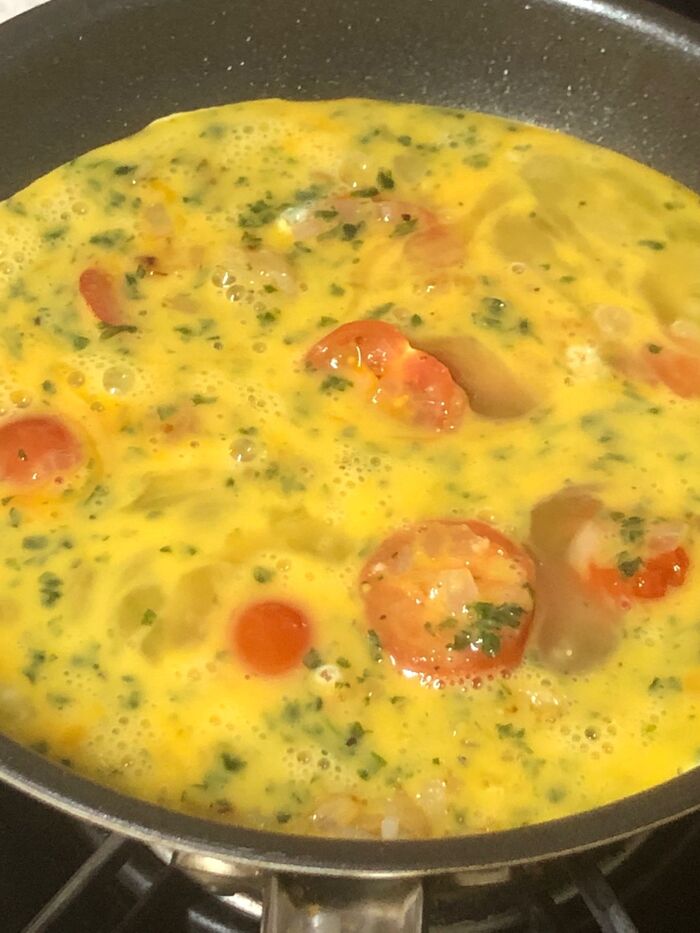 卵液を流し入れる。