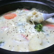 冷凍野菜ミックスですぐできる☆ ゴロゴロ野菜のチーズクリームスープ